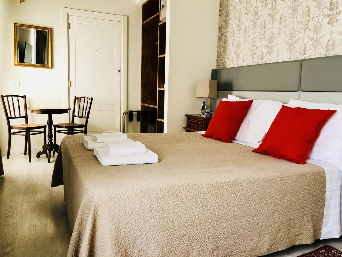 Navona Residenza De Charme 2* Rom